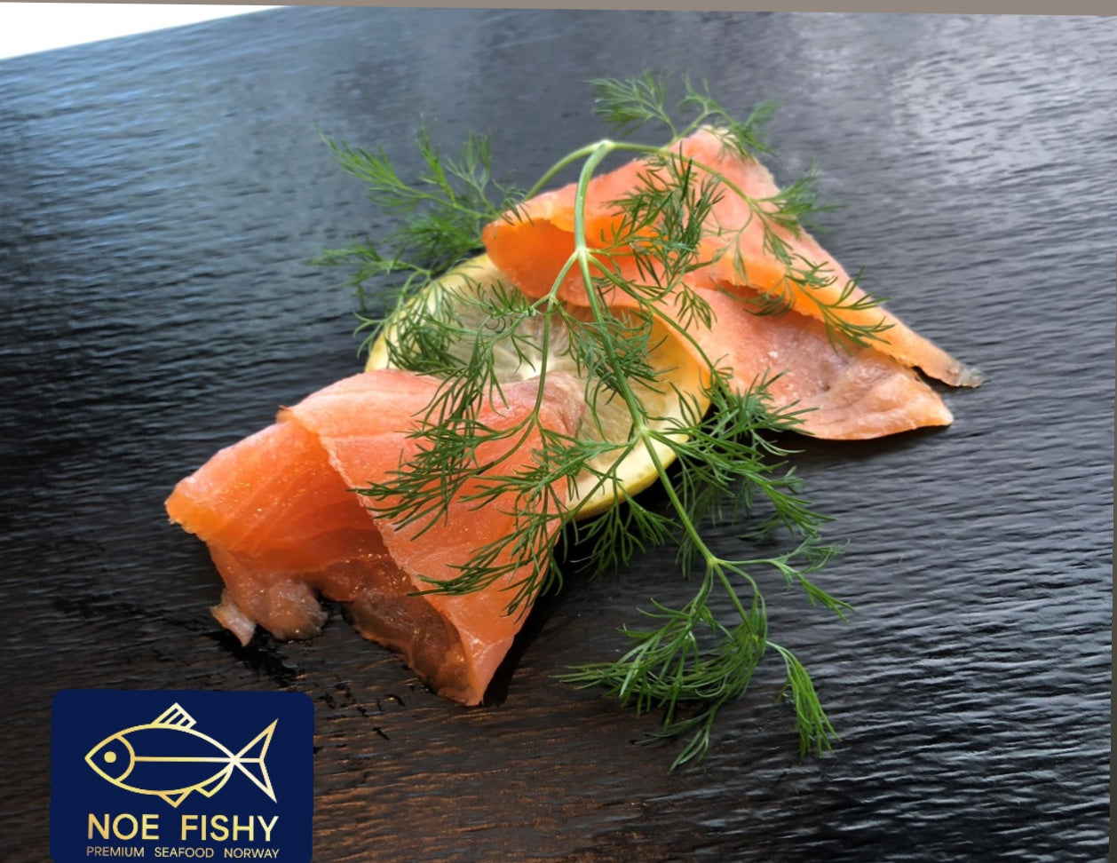 Premium kaldrøkt Norsk Superior laks i skiver 150g. Produktnummer 70170